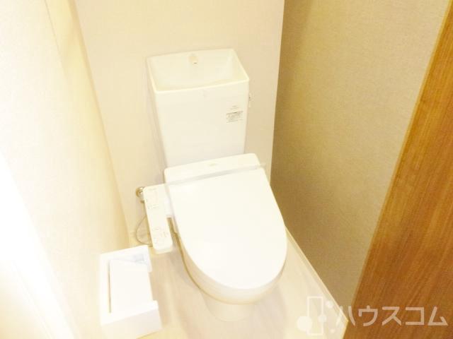 トイレ　温水洗浄便座です◎