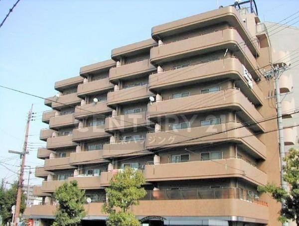 建物外観　鶴見緑地駅徒歩2分の人気物件です
