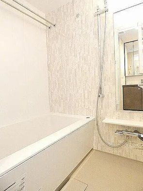 東急目黒線 不動前駅 徒歩6分 7階建 築5年の風呂写真