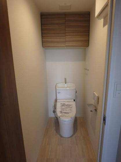 地下鉄烏丸線 京都駅 徒歩8分 10階建 築7年のトイレ写真