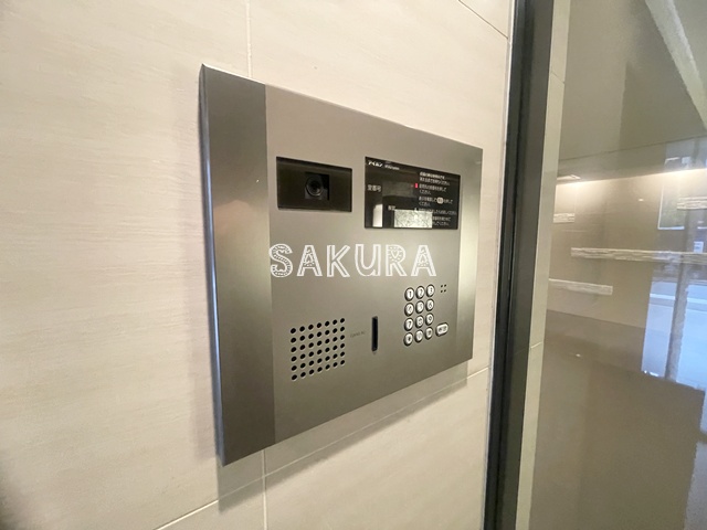 セキュリティ　女性の方でも安心のモニター付きオートロック♪