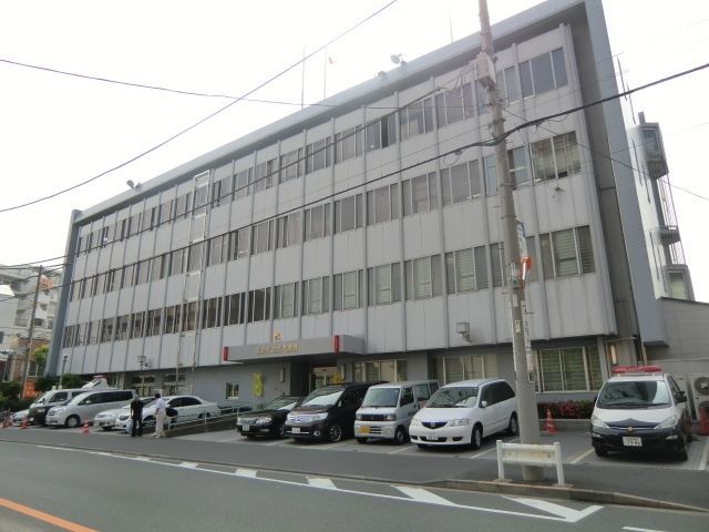 警察署・交番　向島警察署（警察署・交番）まで300m