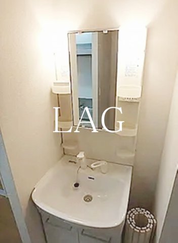 洗面設備　洗面台です。