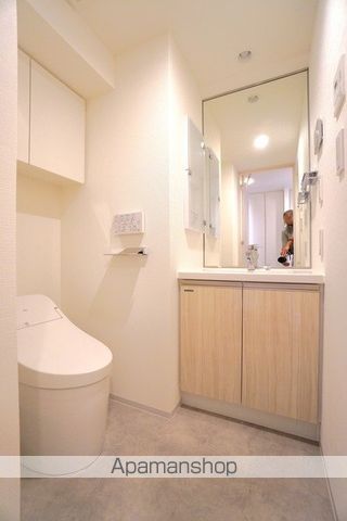 都営浅草線 宝町駅 徒歩3分 12階建 築3年の内装写真