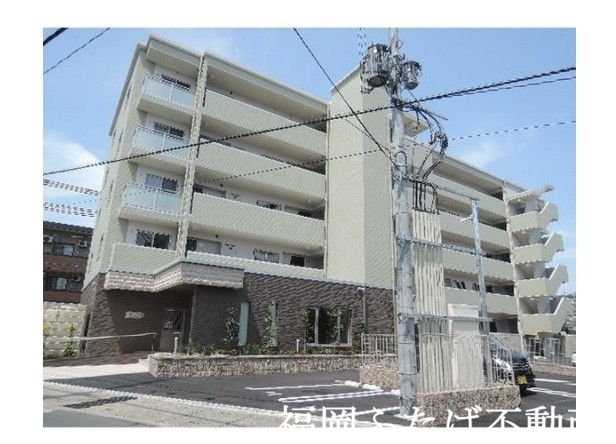 西鉄天神大牟田線 井尻駅 徒歩7分 5階建 築11年の外観写真