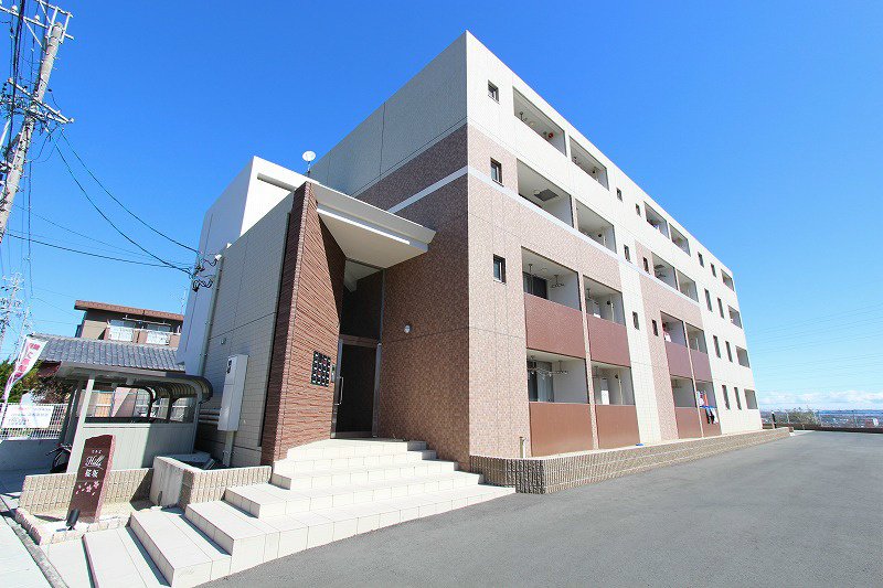 ヒルズ桜坂の外観写真