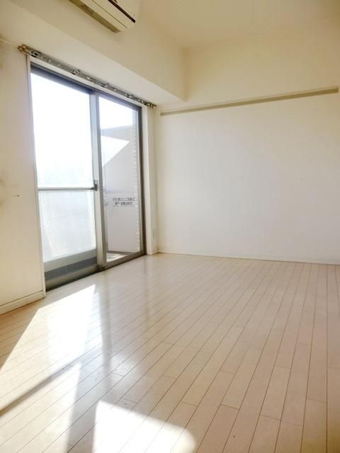 レピュア大塚の内装写真