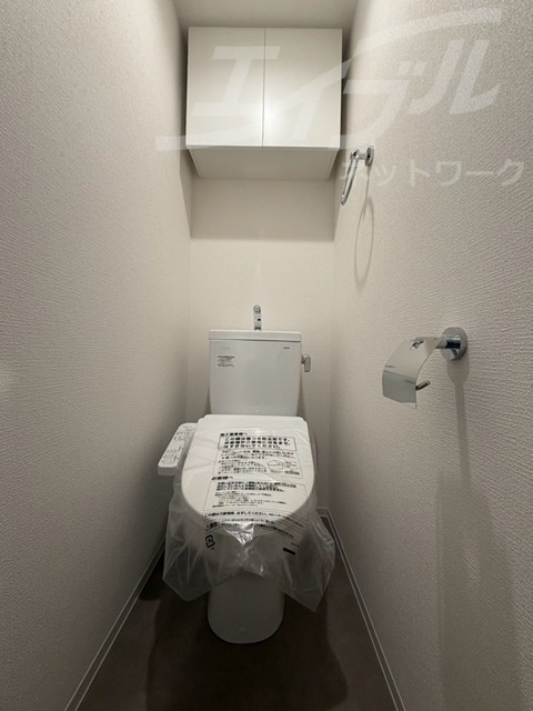 地下鉄長堀鶴見緑地線 蒲生四丁目駅 徒歩1分 10階建 築1年のトイレ写真
