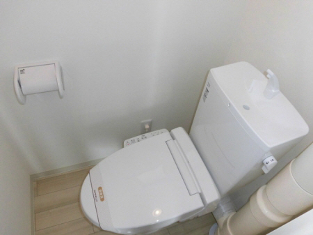 トイレ　ゆったりとした空間のトイレです