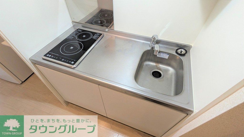 キッチン　同タイプ代表写真となり設備仕様は一部異なる場合があります。