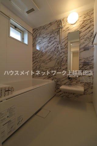サンリジェール春日新田の風呂写真