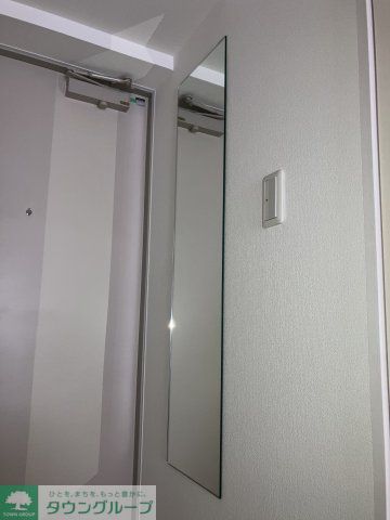 玄関　※参考写真