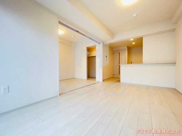 居室・リビング　同マンション別部屋　参考写真