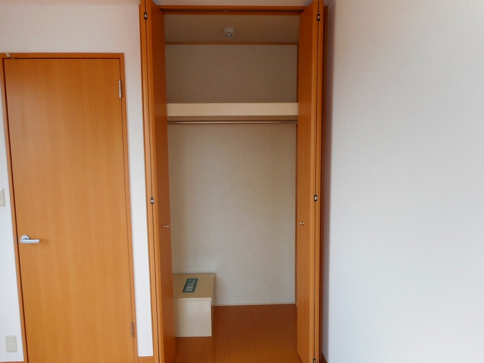 収納　同マンション別部屋参考写真です