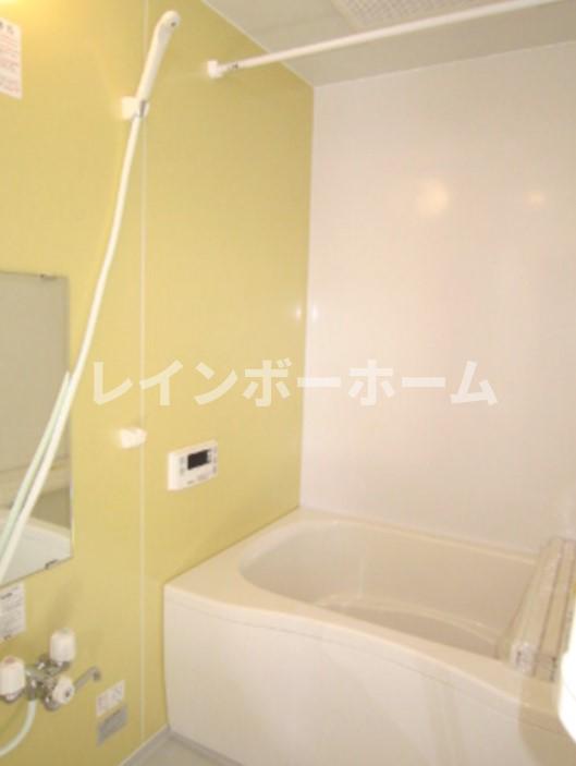 バス・シャワールーム　日々の疲れを癒すお風呂付です