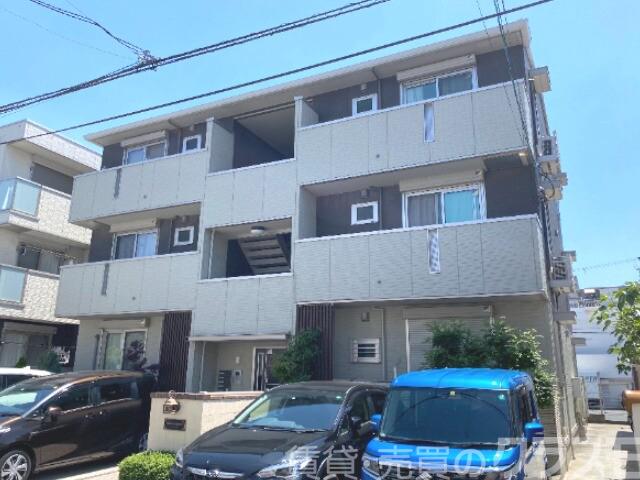 建物外観　全室角部屋です♪