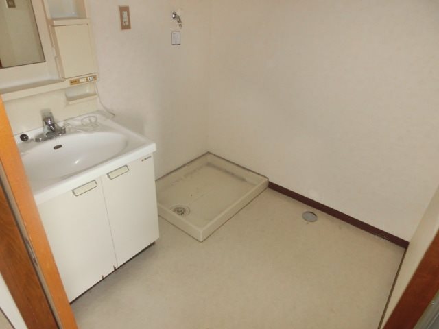 洗面設備　※他部屋参照