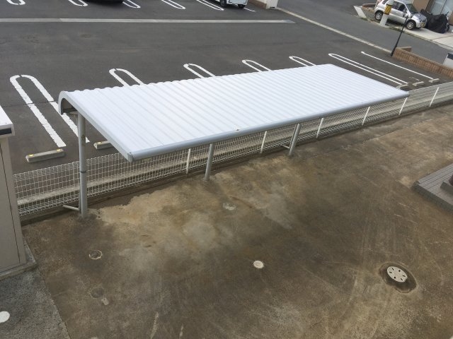 その他共有部分　屋根付き駐輪場