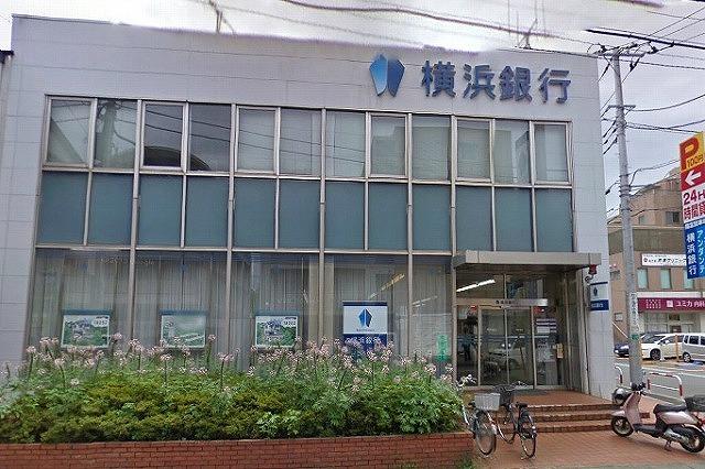 銀行　横浜銀行柿生支店（銀行）まで135m