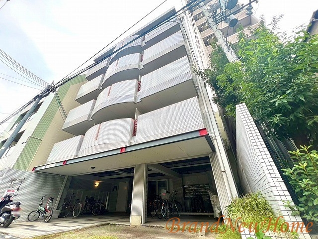 堺市堺区櫛屋町東のマンションの建物外観
