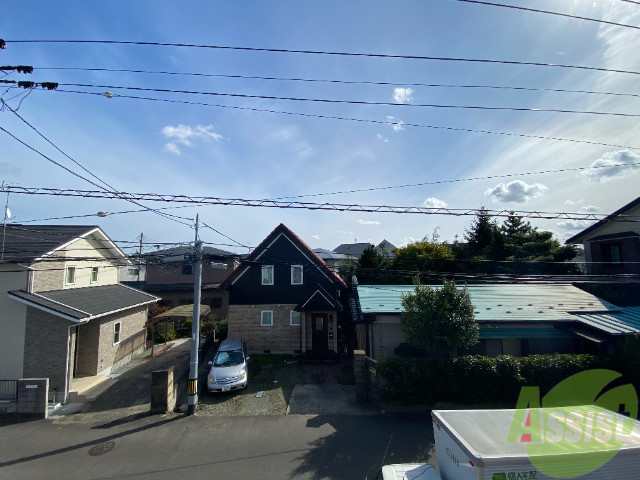 バルコニー　お部屋からの眺めです。開けているので開放感があります。