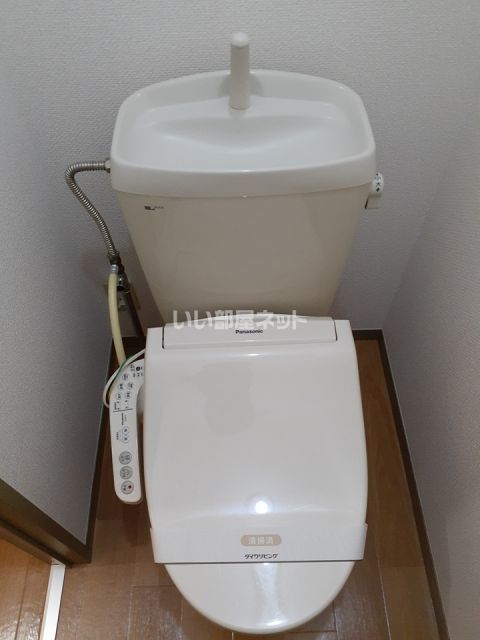 【市原市岩崎のアパートのトイレ】