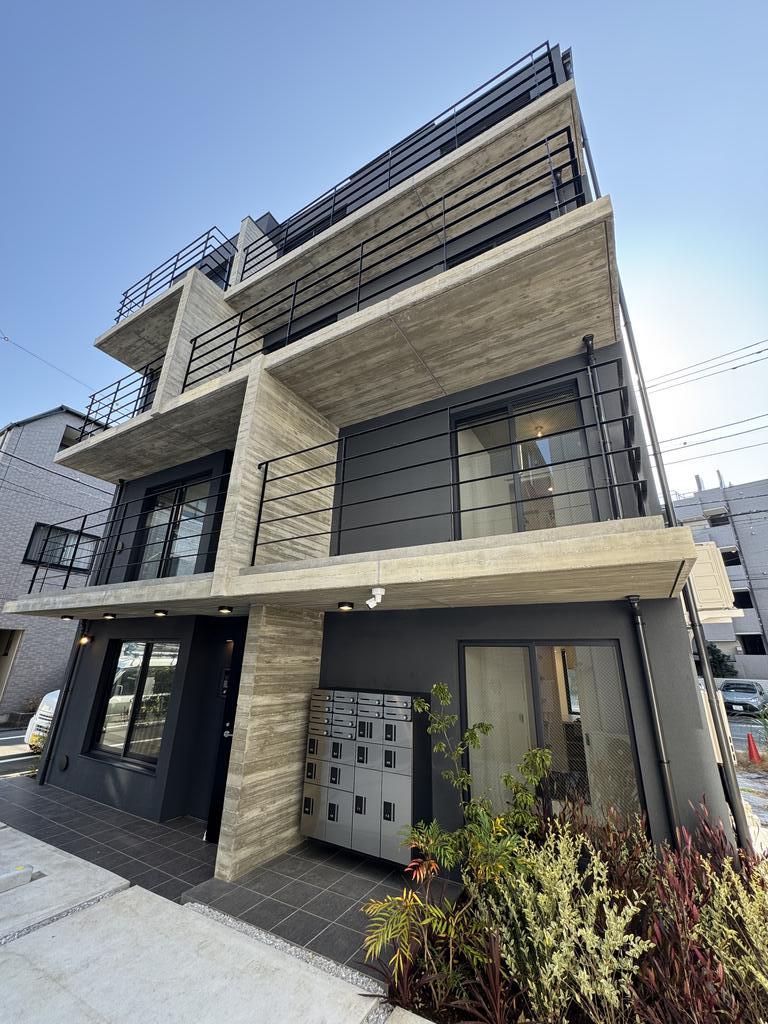 建物外観　スタイリッシュな外観