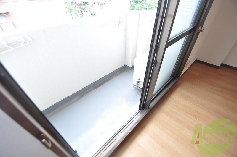 バルコニー　ゆとりのある広さが魅力のバルコニー。