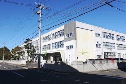 【札幌市東区北十九条東のマンションの小学校】