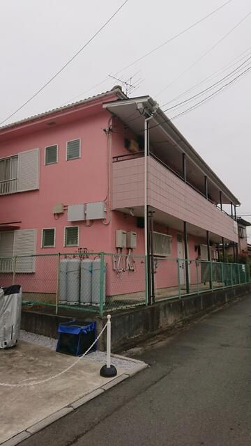 【メゾン東中野の建物外観】