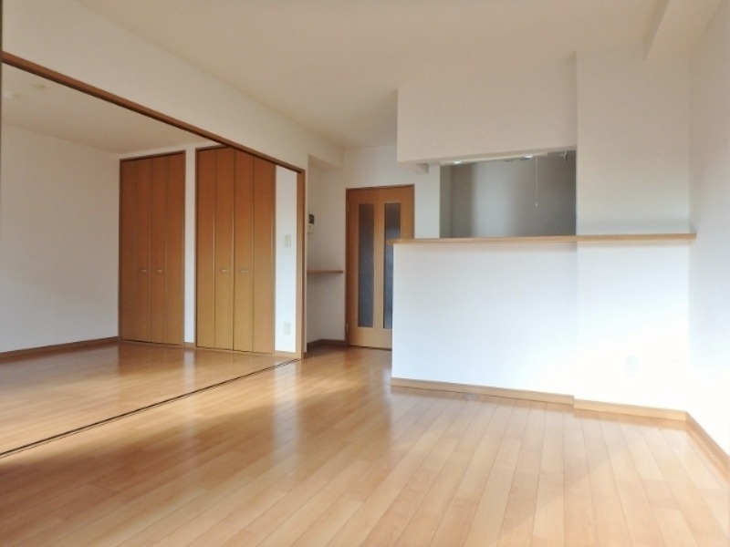 居室・リビング　図面と現状に相違がある場合には現状を優先