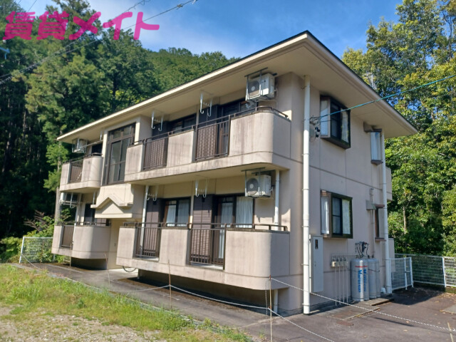 三重県尾鷲市泉町（アパート）の賃貸物件の外観