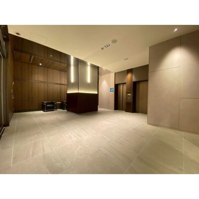 ロビー　管理人室・防犯カメラ・オートロック