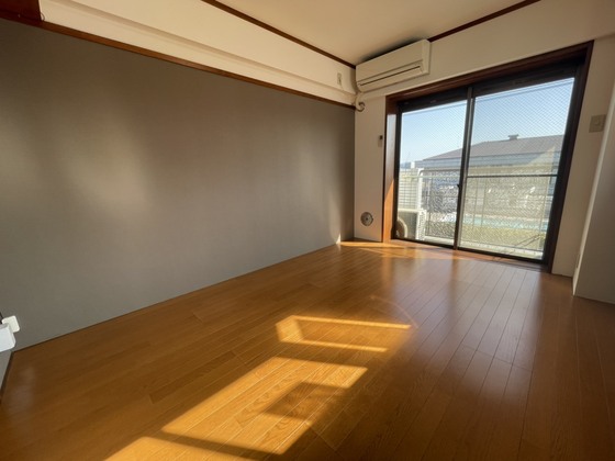 居室・リビング　※別部屋の写真です