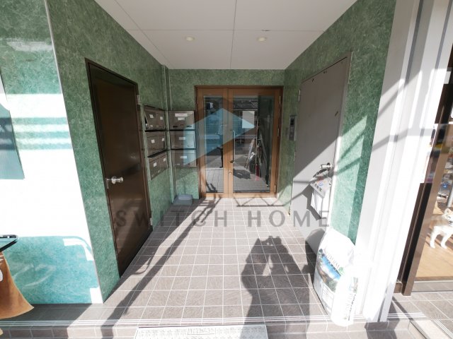 エントランス　毎日通るエントランスはこのようになっています