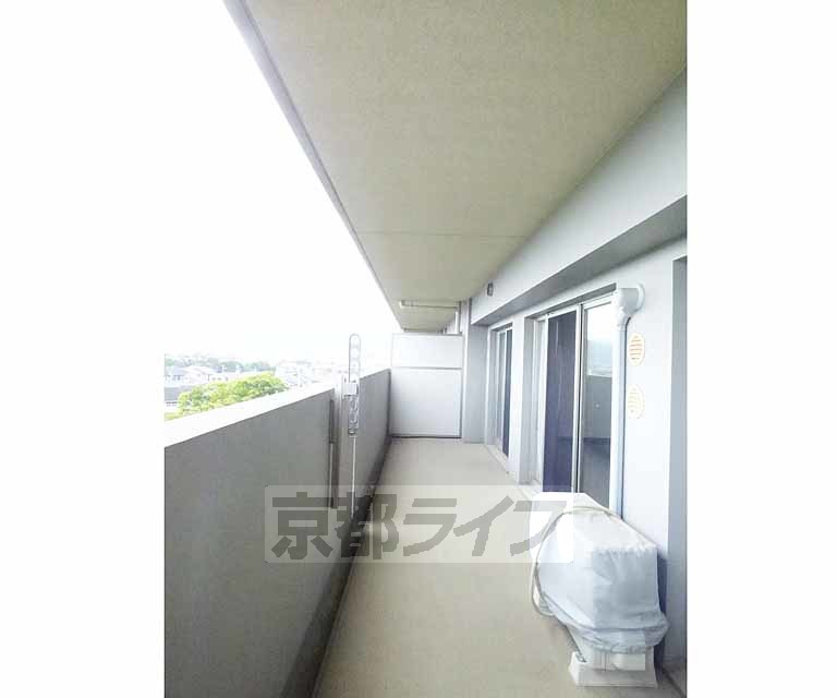 バルコニー　日当たり良好。