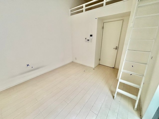 エルサチの居間写真