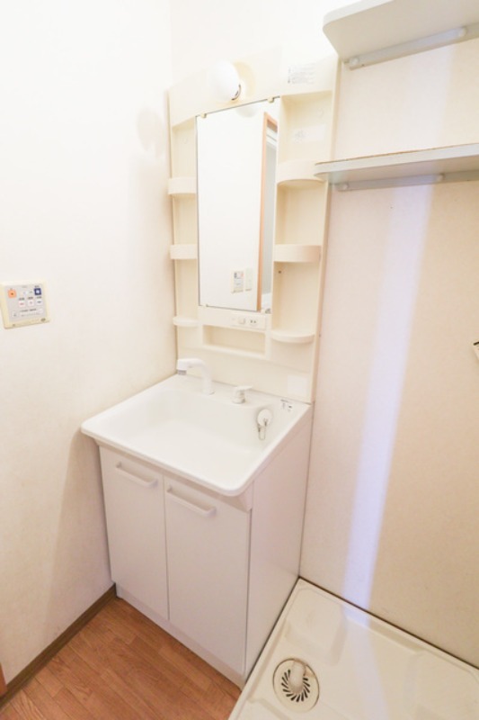 洗面設備　図面と現状に相違がある場合には現状を優先．．．