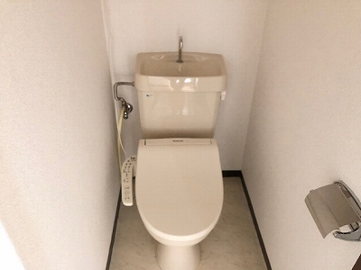 トイレ　温水洗浄便座設置♪