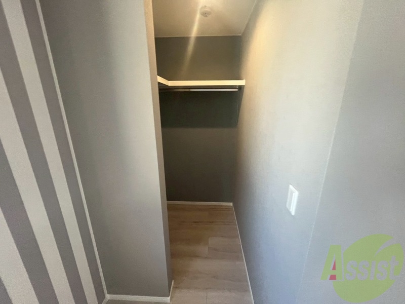 収納　クローゼットがありました。お洋服や荷物はここへ