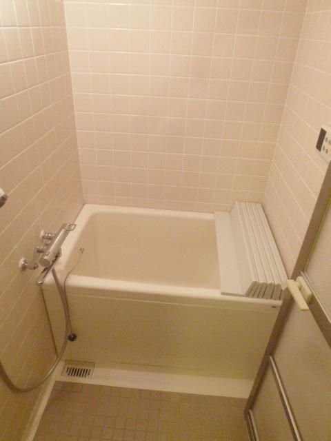 バス・シャワールーム　★お問い合わせはタウンハウジング聖蹟桜ヶ丘店まで★