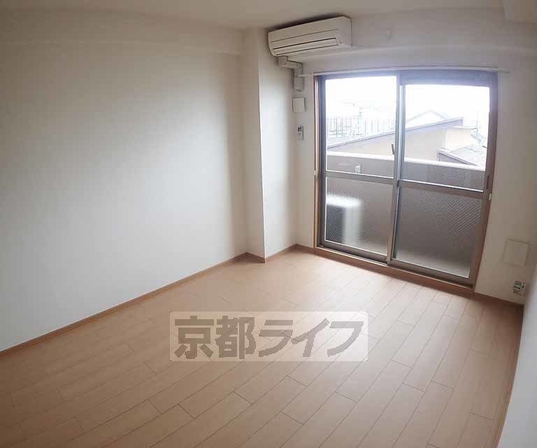 居室・リビング　とても綺麗なお部屋です。