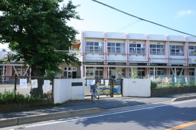 幼稚園・保育園　白旗保育所（幼稚園・保育園）まで710m