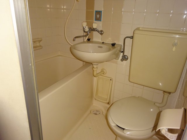 バス・シャワールーム　同タイプ