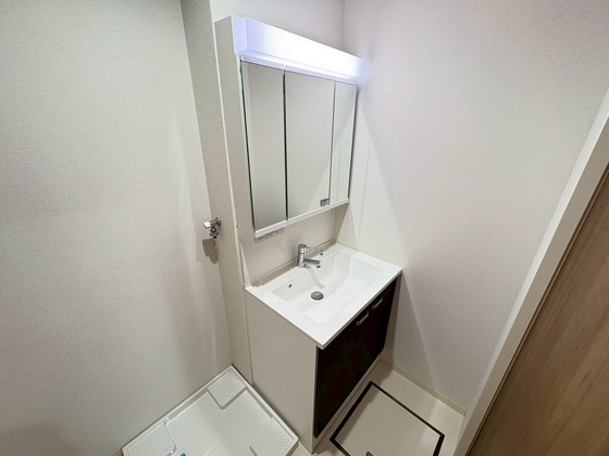 洗面設備　※別部屋の写真です