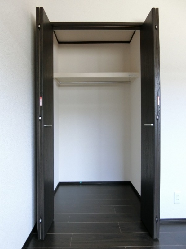 収納　図面と現状に相違がある場合には現状を優先