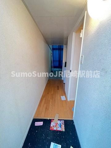 玄関　落ち着いた玄関です