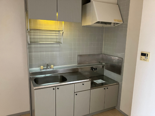 バス・シャワールーム　お風呂で１日の疲れを癒してください。