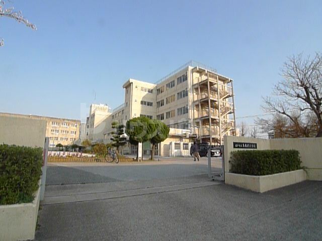 小学校　松戸市立馬橋北小学校（小学校）まで830m