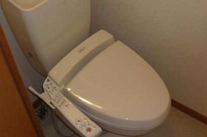 トイレ　シャワー付きトイレ